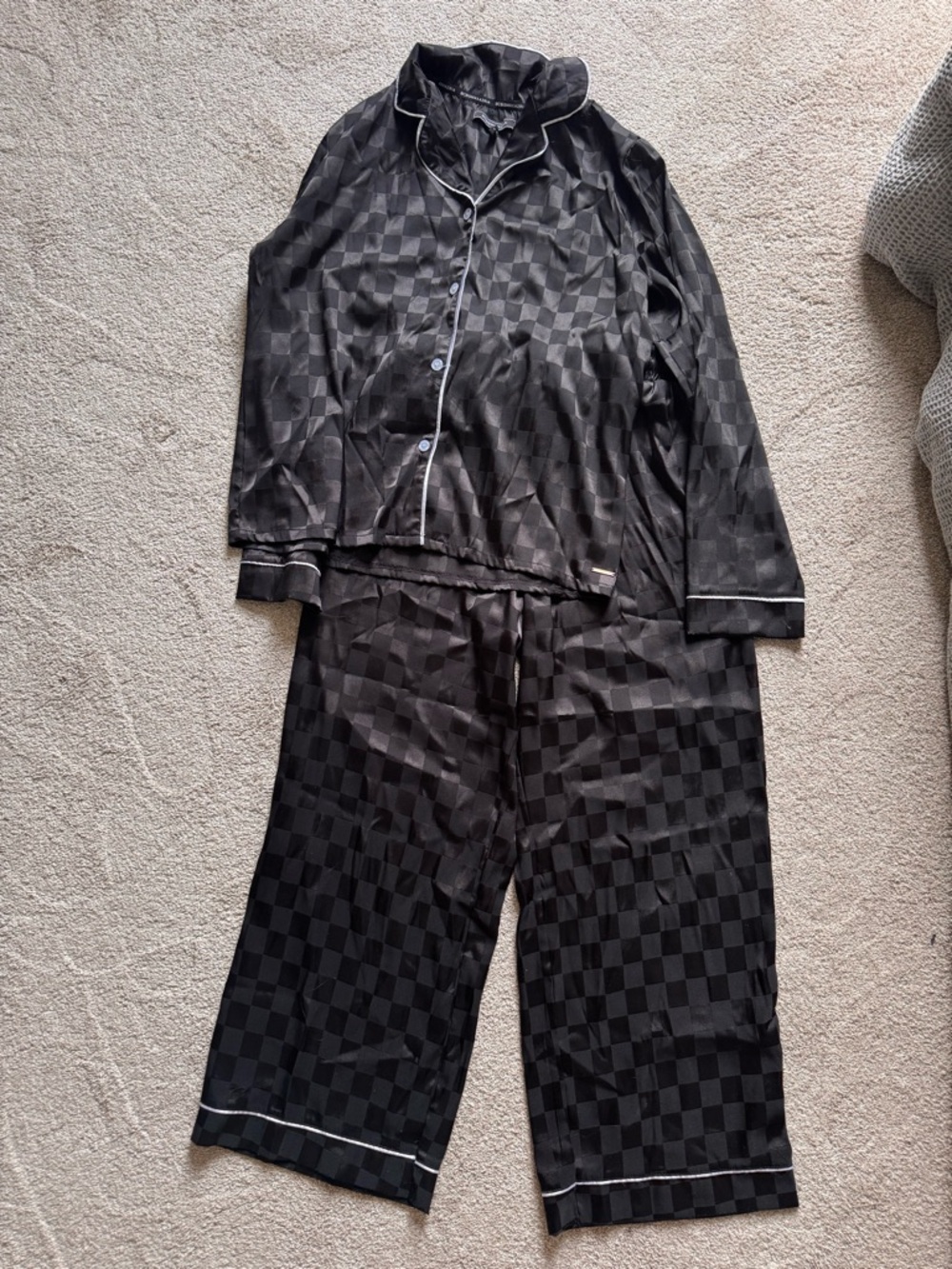 BCBGMaxAzria checker pajamas L